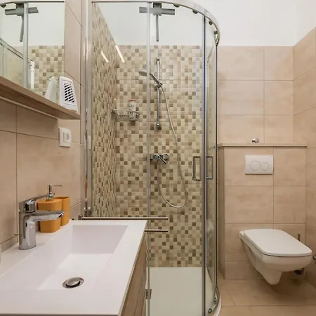 Vera Apartment *